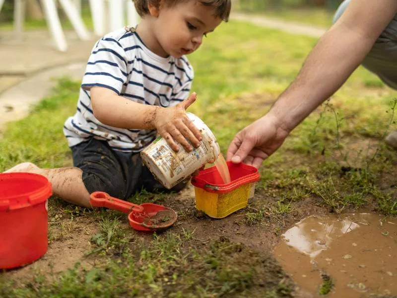 benefits-of-messy-play-in-early-years