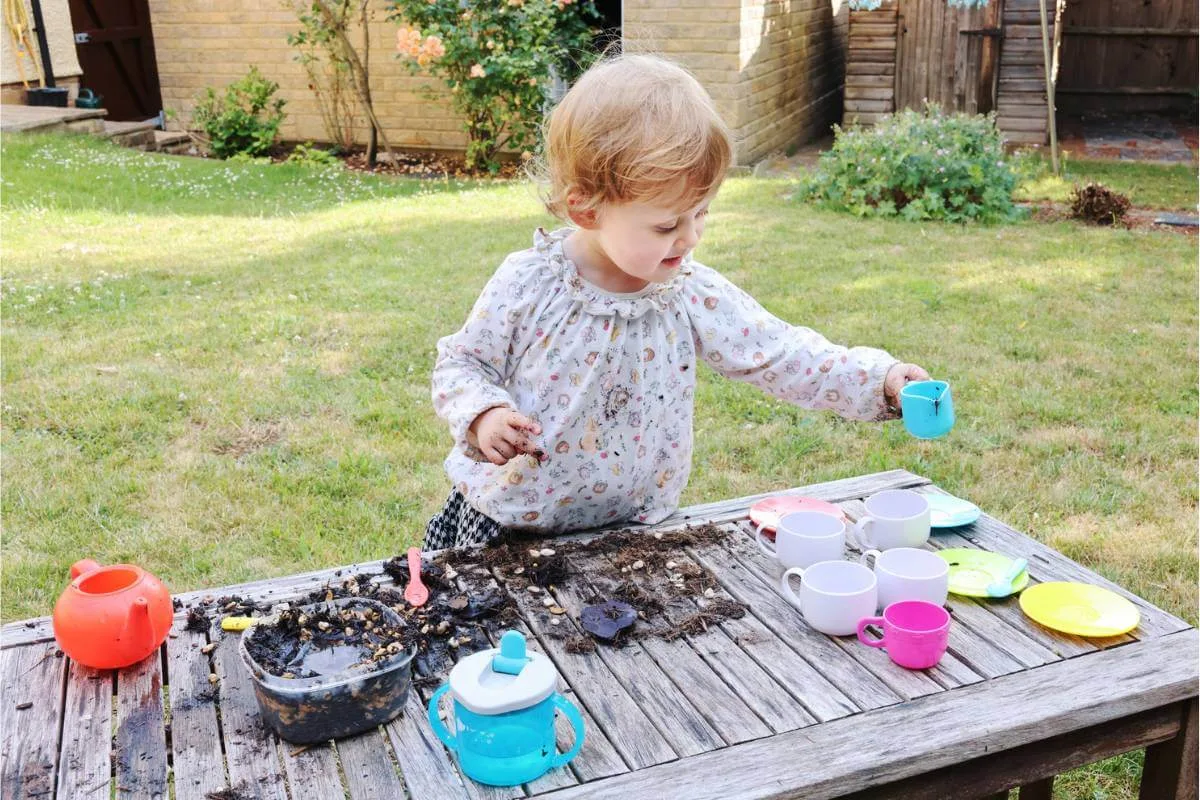 benefits-of-messy-play